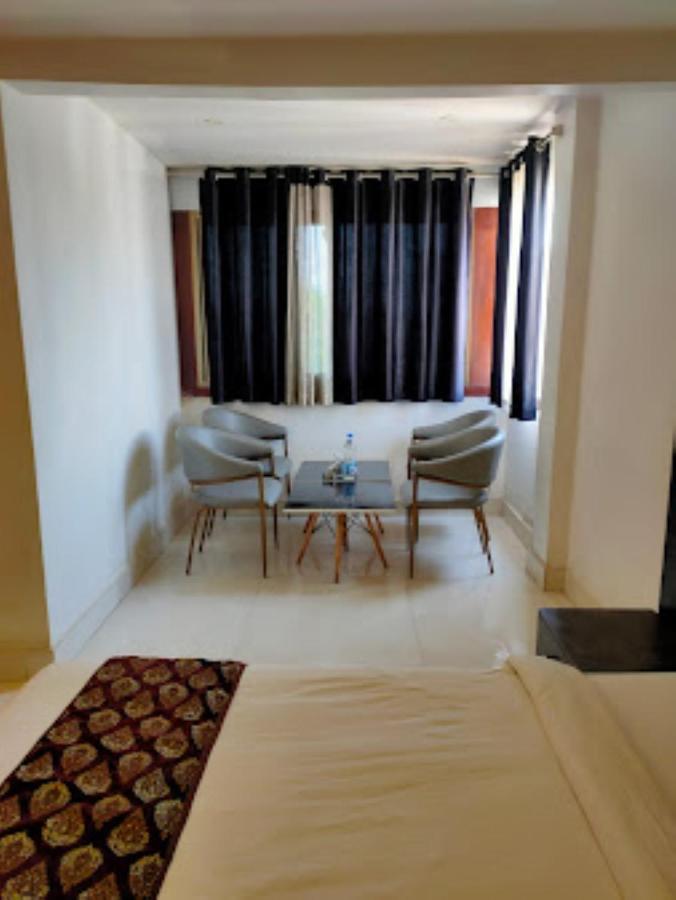 Hotel The Hills, Ambikapur Luaran gambar