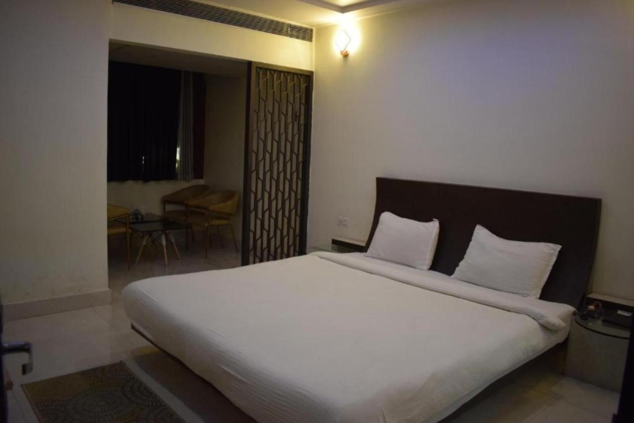 Hotel The Hills, Ambikapur Luaran gambar