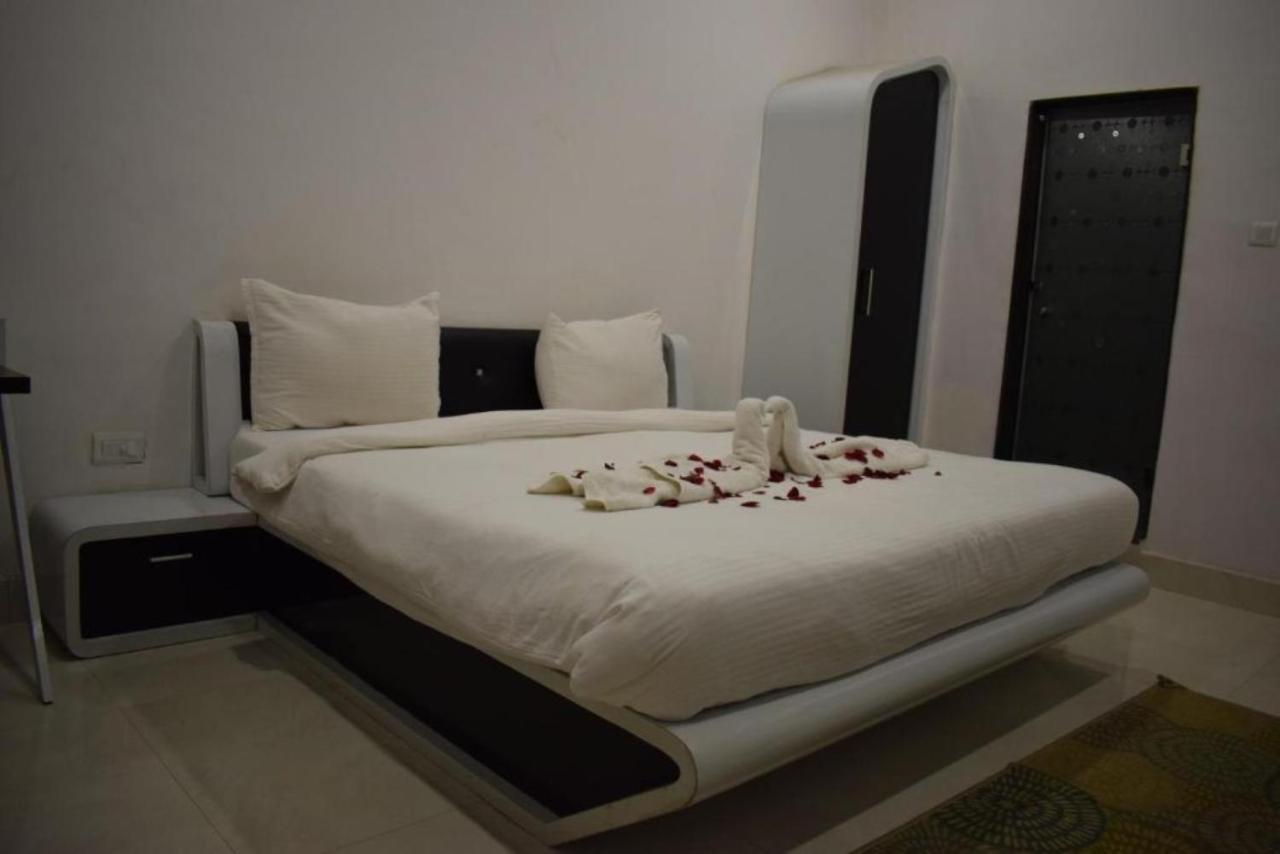 Hotel The Hills, Ambikapur Luaran gambar
