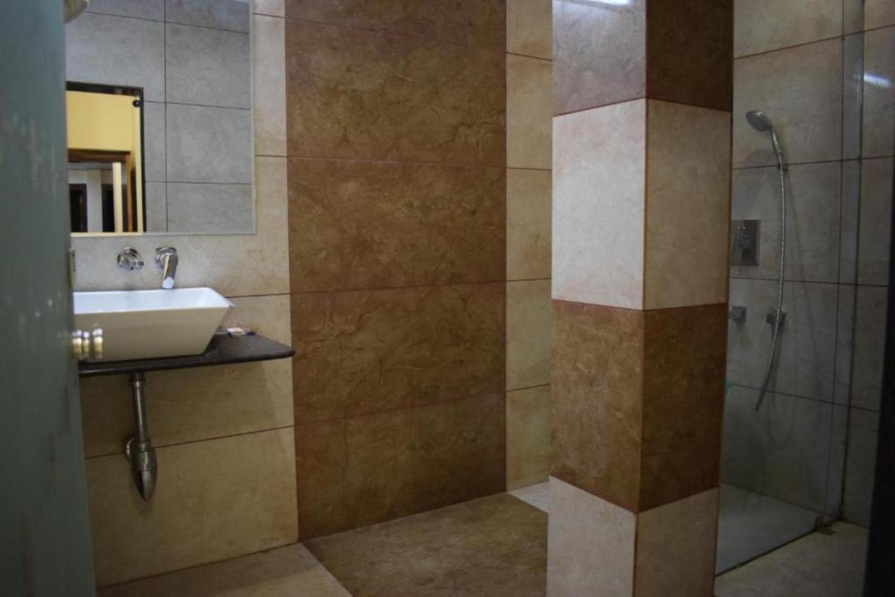 Hotel The Hills, Ambikapur Luaran gambar